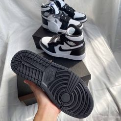 Giày Thời Trang Air Jordan 1 Low Panda Đen Trắng