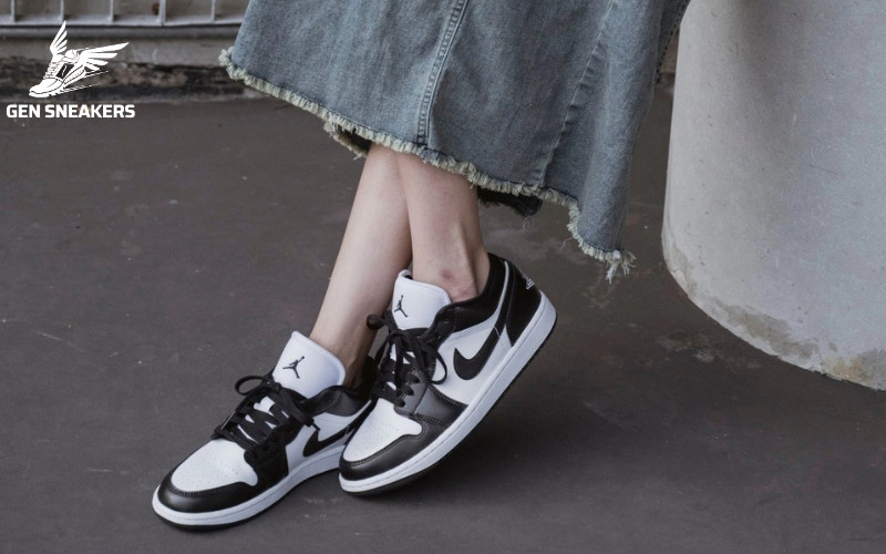 Air-Jordan-1-Low-Panda